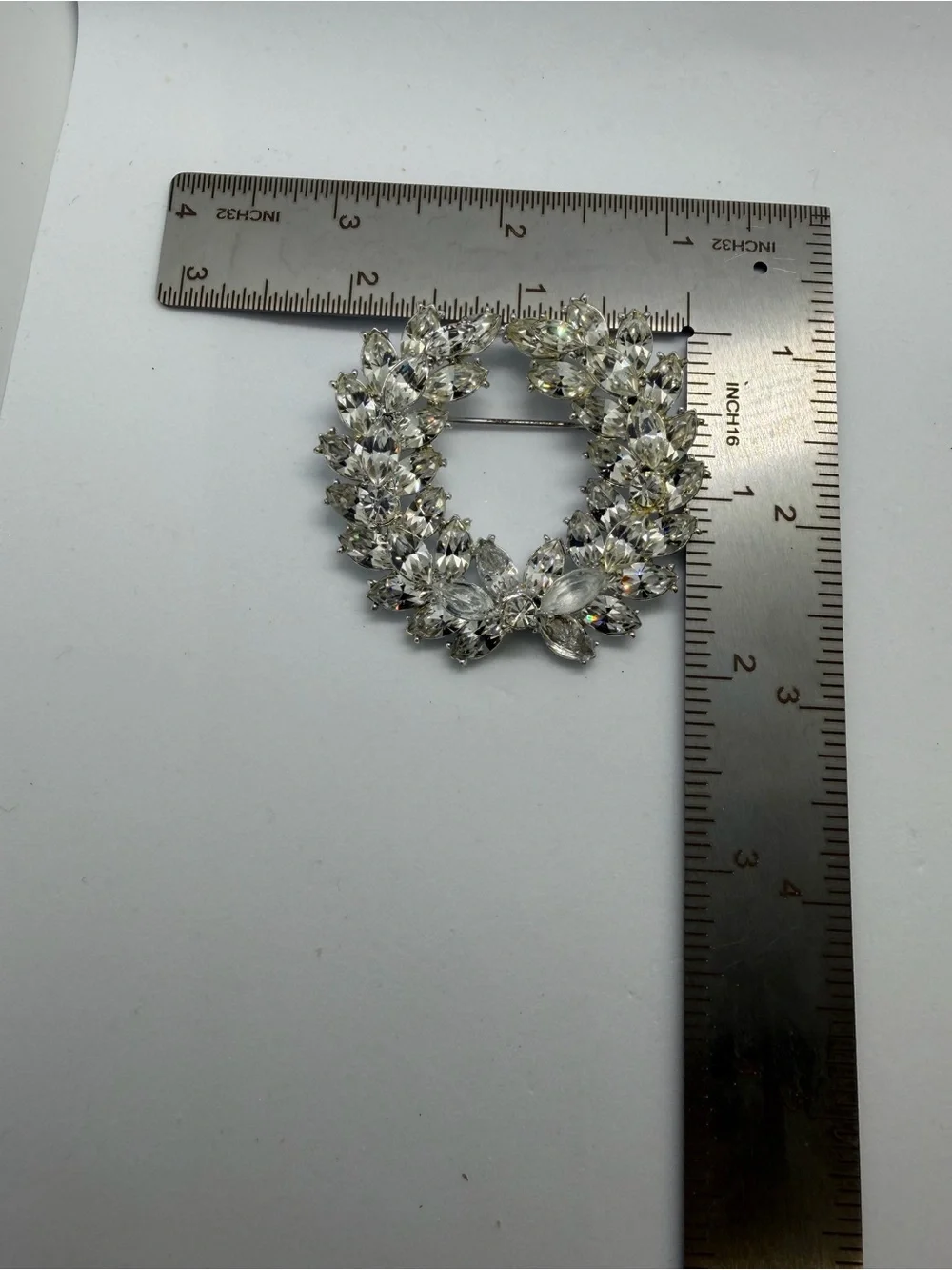 Vintage Crystal Wreath Brooch - Clear Rhinestone Circle Pin